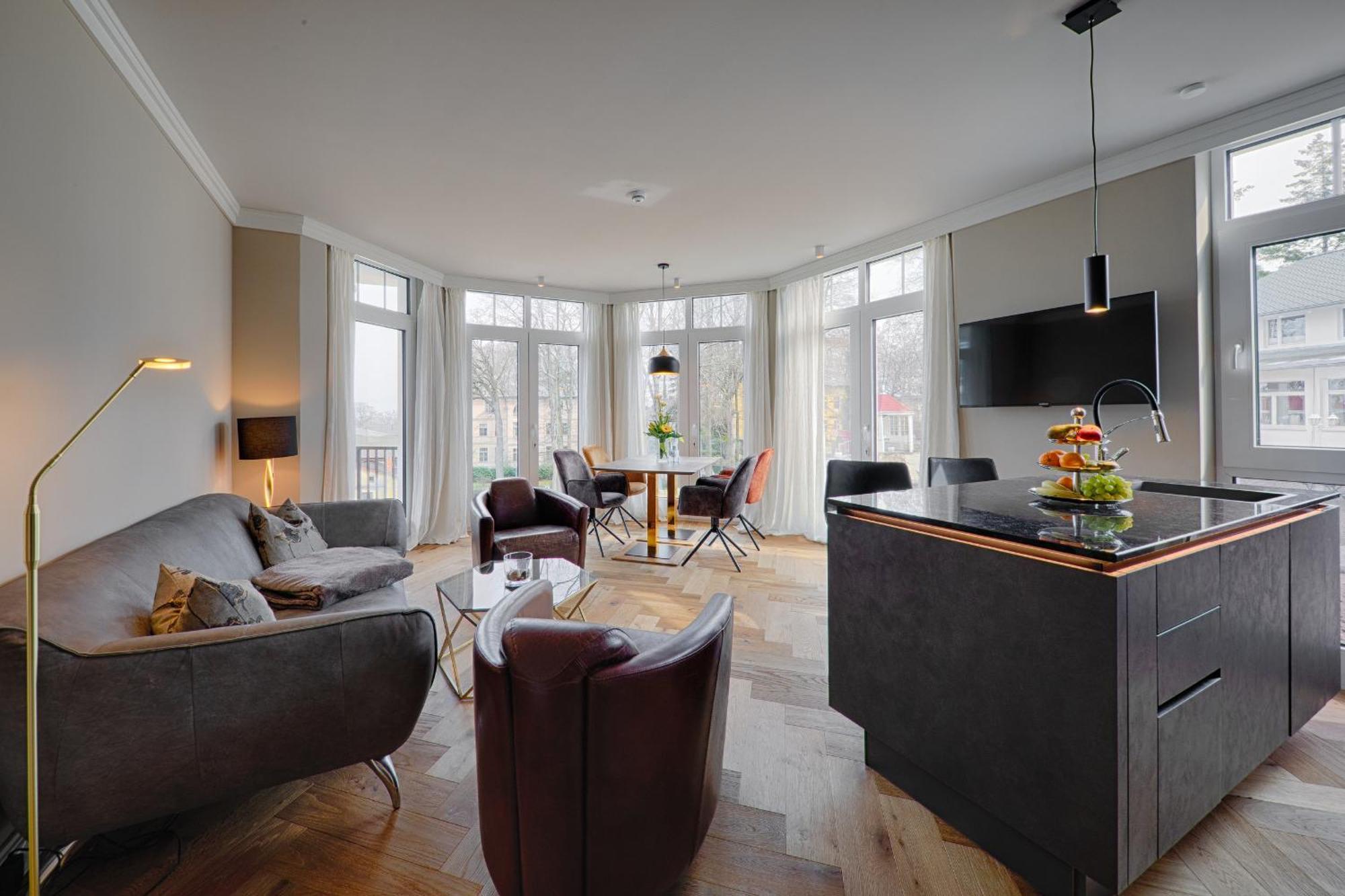 Meeressterne Schlossappartements Heringsdorf Exteriér fotografie